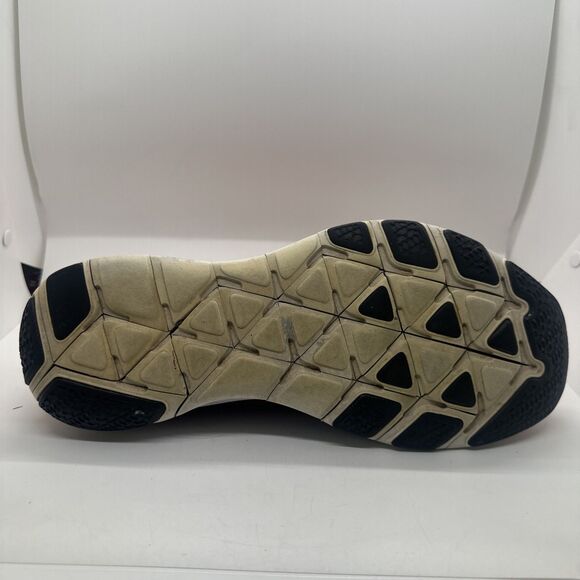 Nike Free Train Versatility University Red Black Mens Size 10.5 (833258-606) - Picture 6 of 11